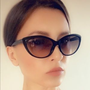 TOM FORD Martina Sunglasses TF231